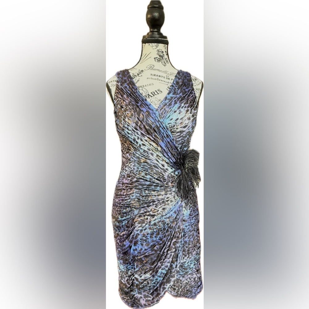 🦚 PARTY PEACOCK ENERGY 🦚 Caché Ruched Feather Cocktail Dress – Size 6